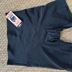 Shapermint Essentials Black Empower Mesh Shaper Short